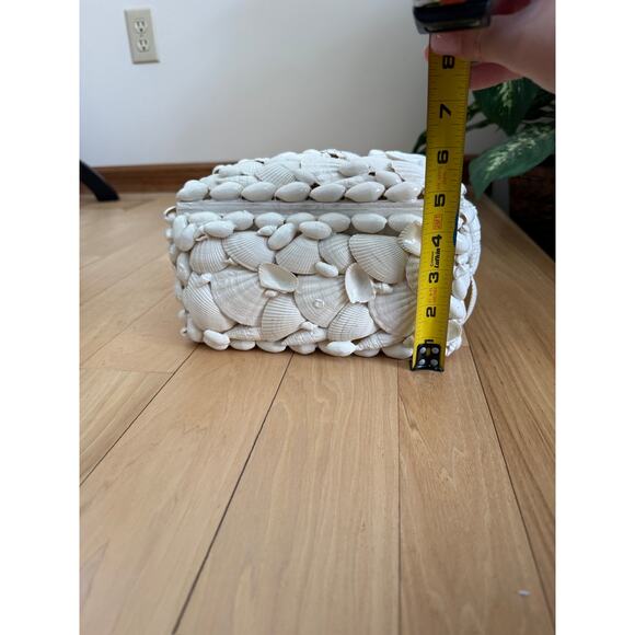 Handcrafted Sea Shell Trinket Jewelry Box - Picture 3 of 8